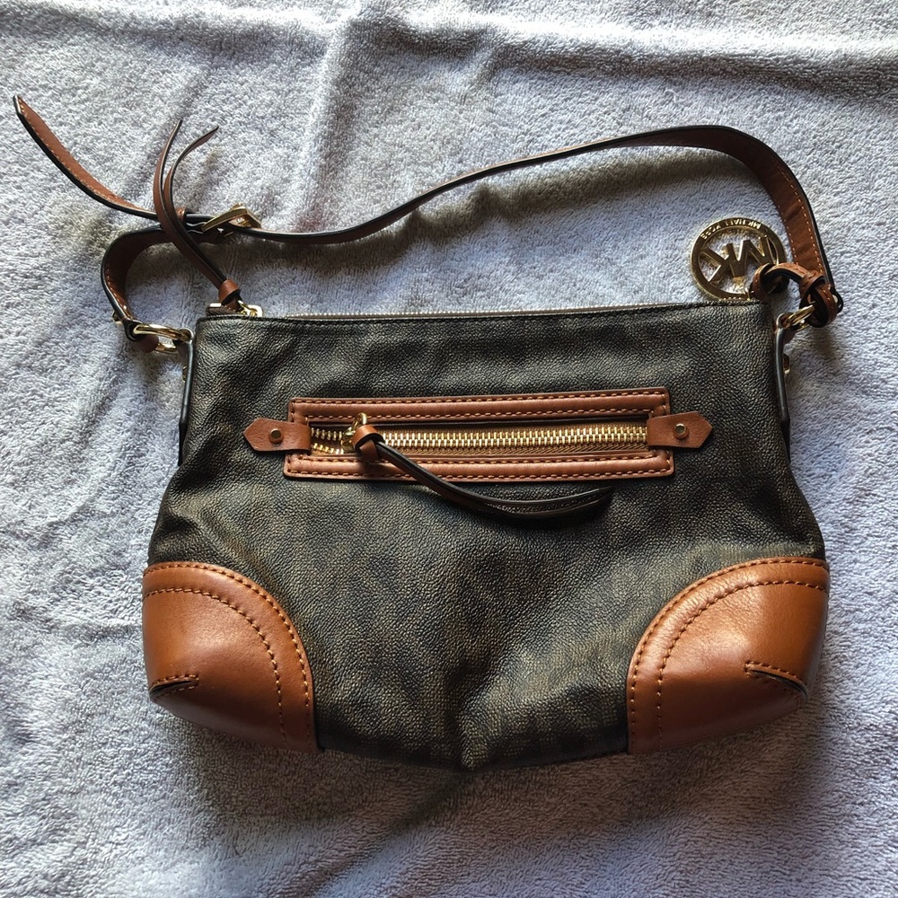 Small Michael Kors bag